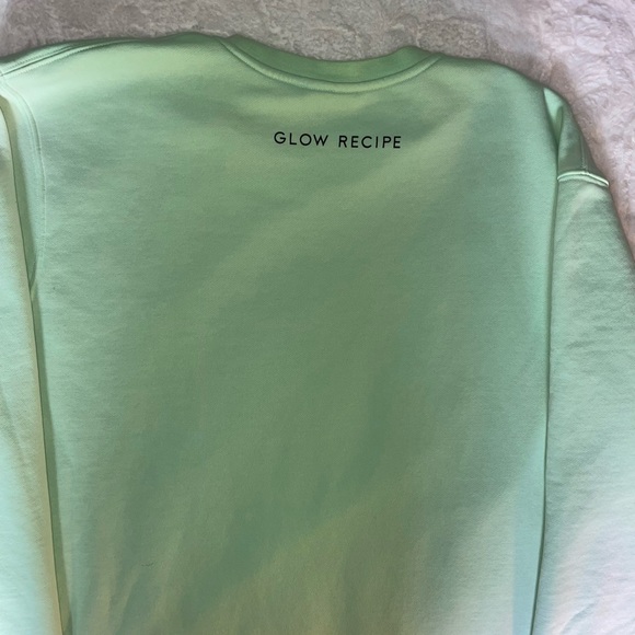 Glow Recipe Avocado Crew Neck (Large) - Picture 2 of 7